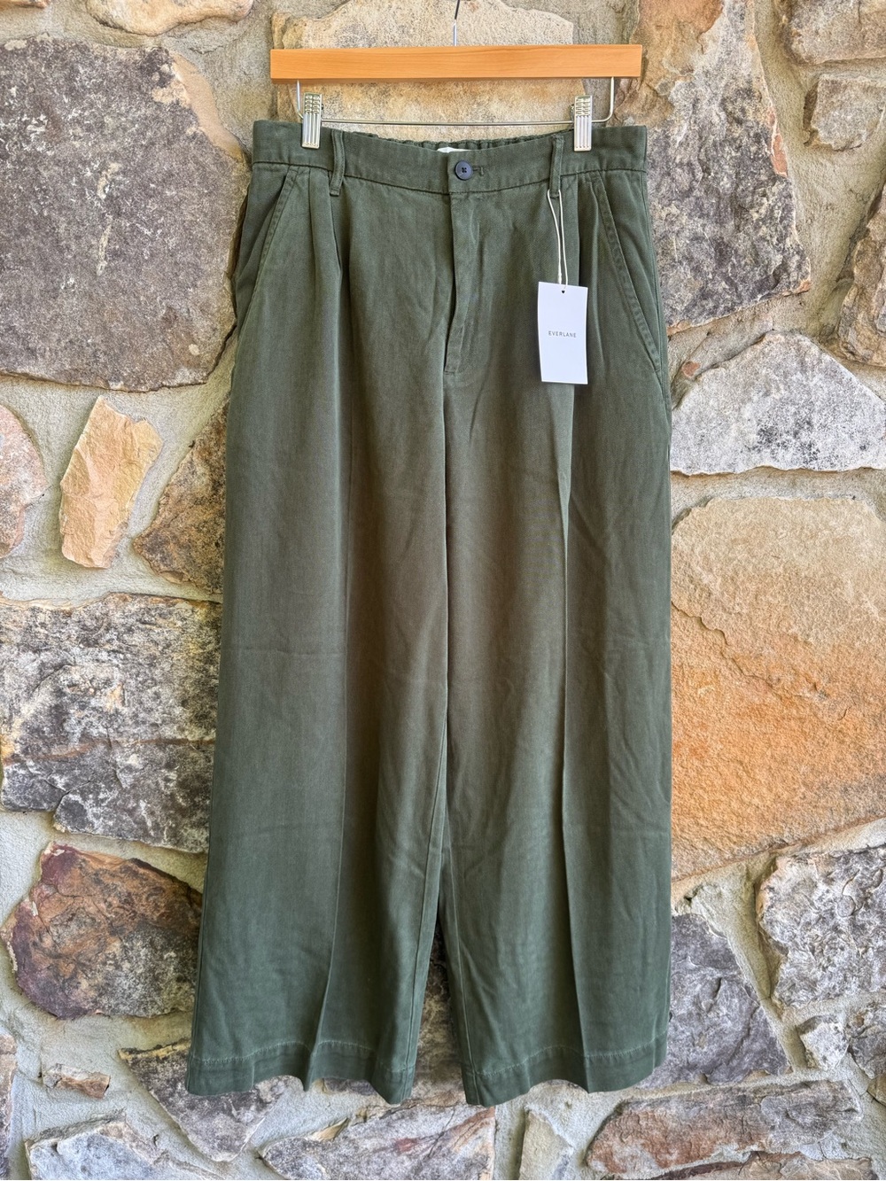 NWT Everlane Trouser in Buttersoft Size 10 Dark Forest Green Tencel Wide Leg